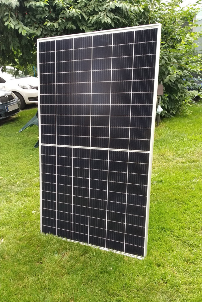 Panel fotowoltaiczny DAH Solar 330W 9BB